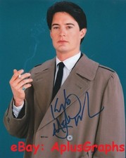 KYLE MacLACHLAN... Twin Peaks' Dale Cooper - SIGNED