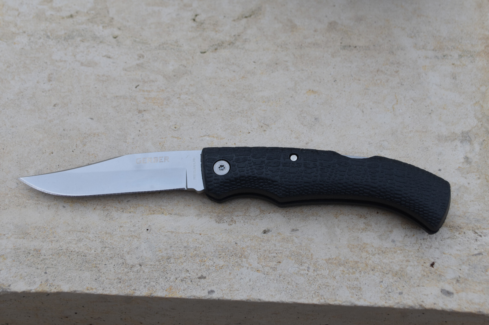 Gerber GatorMate Folding Knife 3" 420HC SS Blade GFN & Rubber Handle