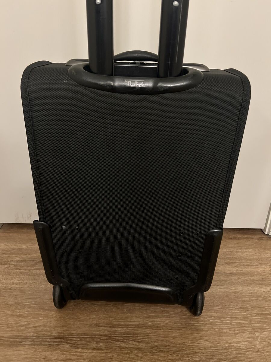 TUMI Alpha G4 22 TUMI Alpha G4 22