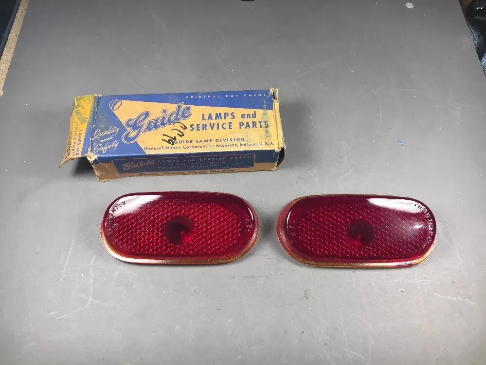 40 CHEVROLET PASSENGER CAR NOS GM GUIDE TAIL LIGHT LENS