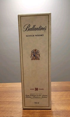 BALLANTINES SCOTCH WHISKY - 30 YEAR RARITÄT 