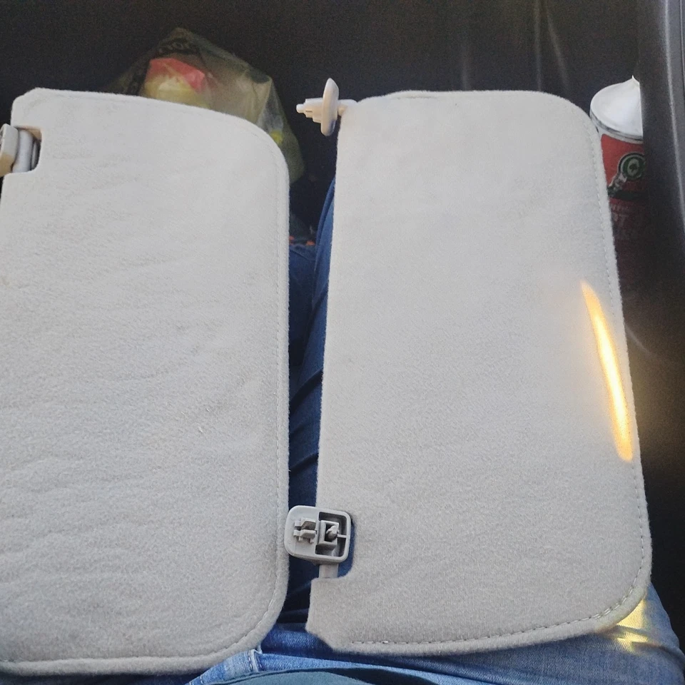 2000-2004 Nissan Xterra Sun Visor Pair Cloth Gray Pair Set of 2 OEM - Image 4 of 4