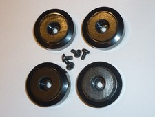 Tutti i piedi di una radio / lettore CD DENON RCD-M37 DAB