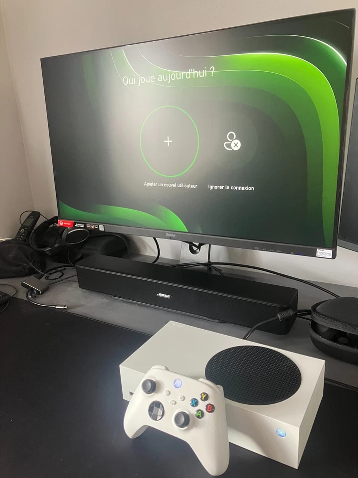 Microsoft Xbox Series S 512 Go Console - Blanc - Photo 2/4