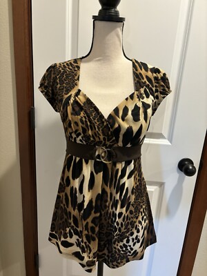 NWT BCX Women Size M Brown Animal Print Sweetheart Neck Short Sleeve Blouse