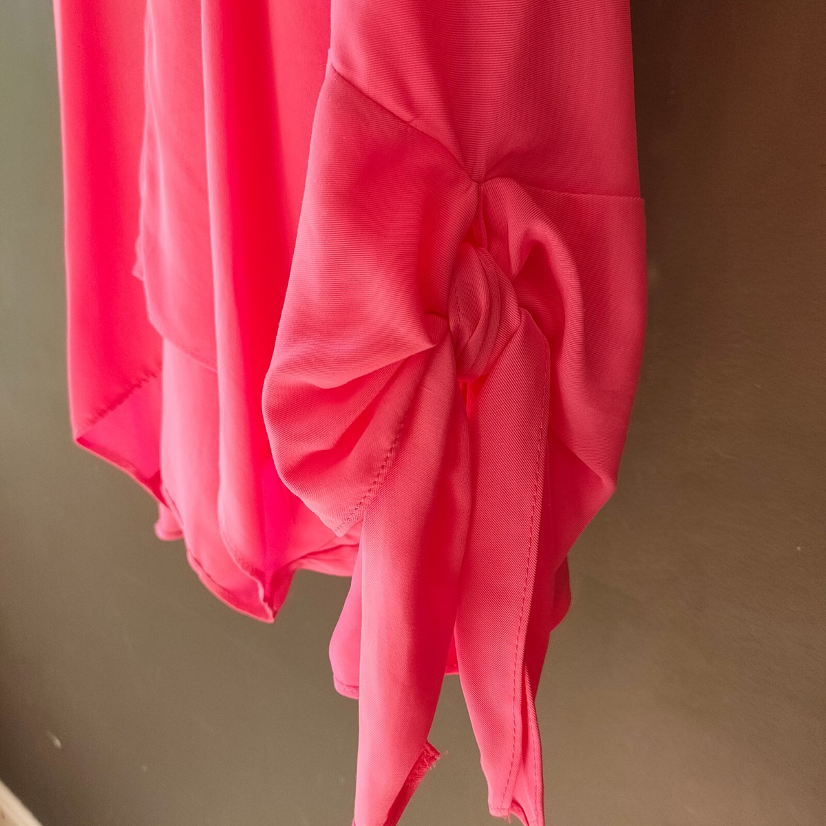 flowing blouse with ties