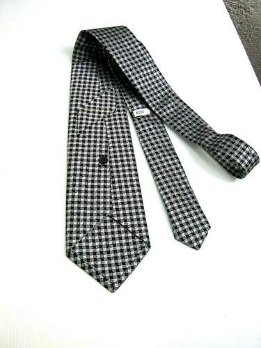Cravatta luxury in seta fatta a mano by STEFANO RICCI | Shop