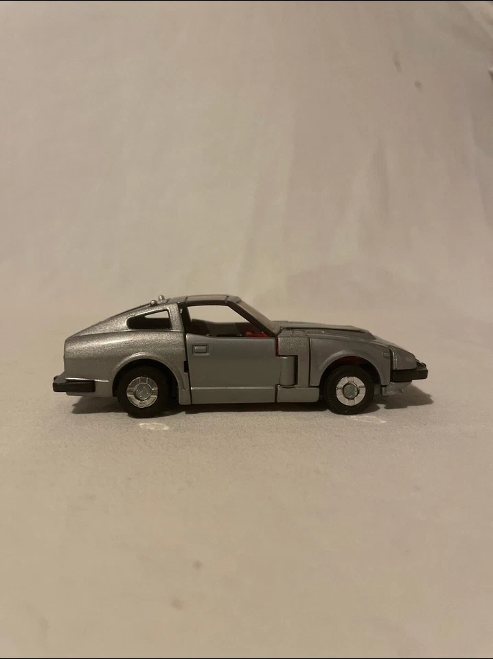 Transformers G1 BLUESTREAK 100% Complete - Image 2 of 4