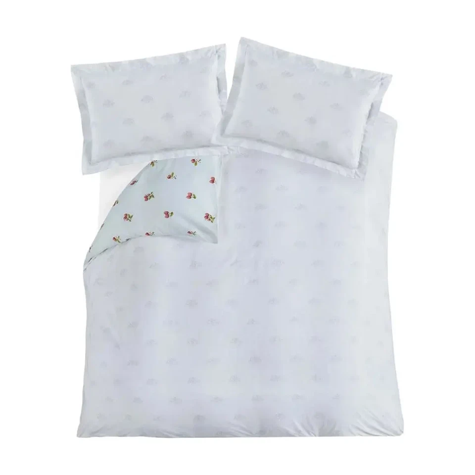 Sophie Allport Strawberries Mist Super King Bedset Blue - 100% Cotton - RRP £100 - Image 3 of 4