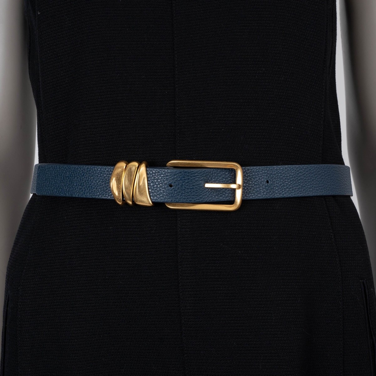71501 auth BOTTEGA VENETA Deep Blue leather 2022 METAL LOOPS Belt