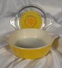 Vintage Pyrex 471 One Pint Casserole Dish and Sunflower Clear Glass Lid 470-C