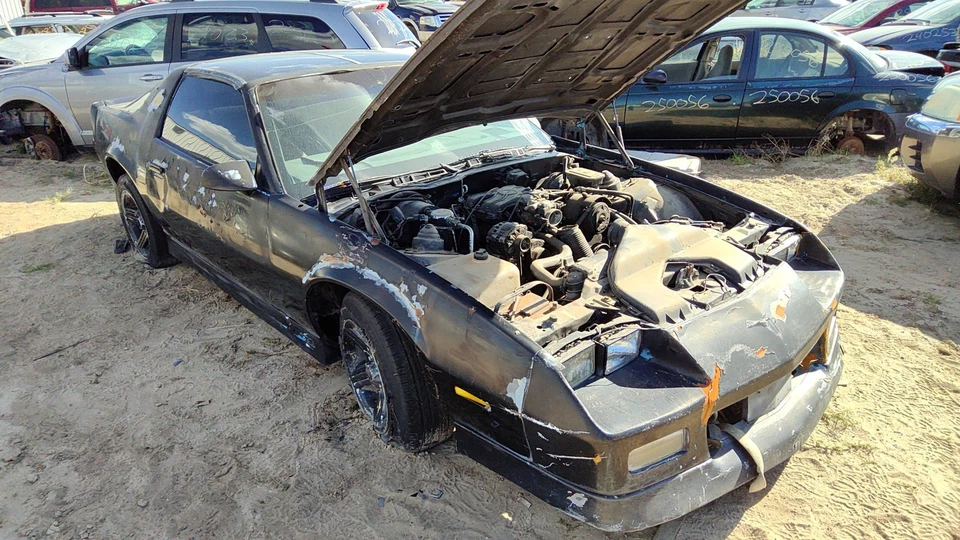 Chevy Camaro 1985-1992 bomba de combustible completa con unidad de envío nivel de gasolina OEM 2,8 L Foto 2 de 4