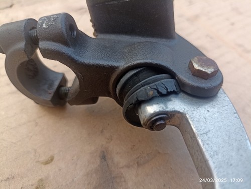 Pompa freno anteriore destra Aprilia Scarabeo 50 1993 1999 - Foto 8 di 9