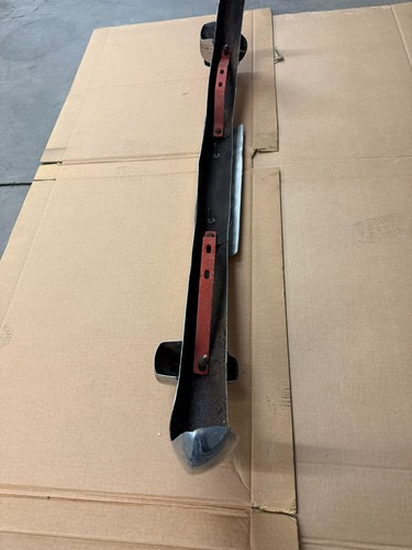CLASSIC TRIUMPH STAG 1 PIECE FRONT BUMPER&NUMBER PLATE PLINTH-SPARES REPAIR REFU - Picture 7 of 9