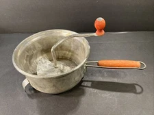 Foley Manufacturing Co Food Mill Vintage Masher Wood Handle & Knob Pat.# 1921936