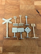 Vintage Lionel Model Train Crossing Signs and Accessories Post War Era