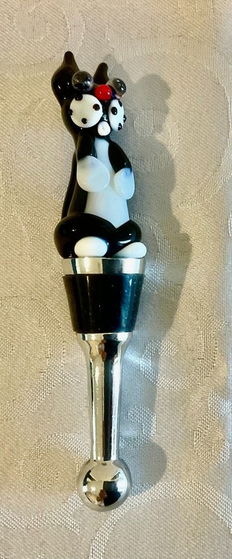 Cat Wine Bottle Stopper Made of Art Glass