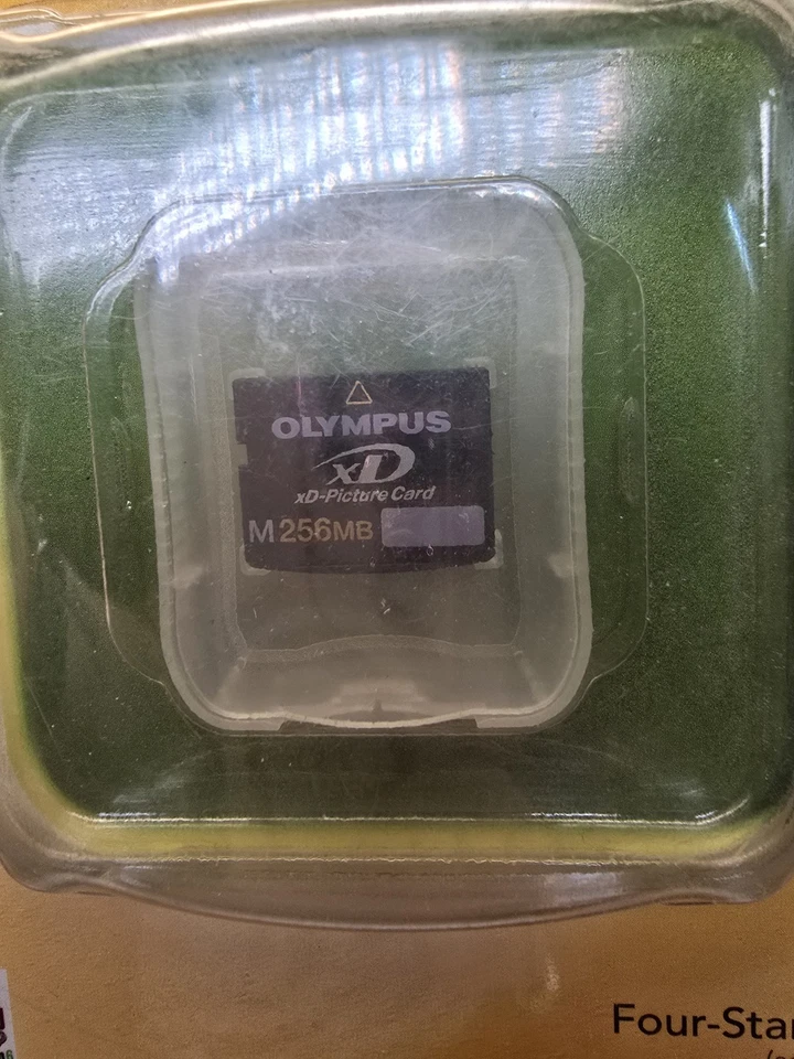 Fujifilm xD Picture Card M 256MB Camera Memory Card (Fits Olympus) - NEW SEALED - Image 2 of 4