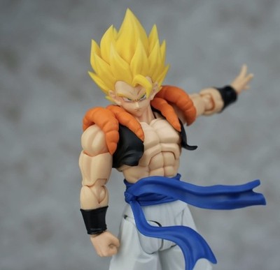 SH Figuarts Dragon Ball Z Tonsenarttoys Kamione  Muay Thai Fighter 02A Gogeta