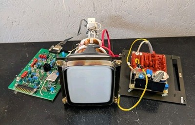 Hitachi S-3500H Scanning Electron Microscope CRT Monitor & PCB Board 48E-5805