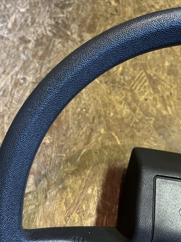 Renault 5 Steering Wheel Campus Prima Gts OEM 50k Miles Genuine Phase 2 - Image 4 of 4