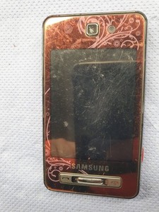 Samsung  SGH F480i La Fleur  Scarlet Red No Accu No Backcover