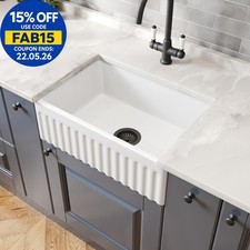 605 x 405mm Fluted Ceramic Belfast Kitchen Sink Single Bowl & Matt Black Waste