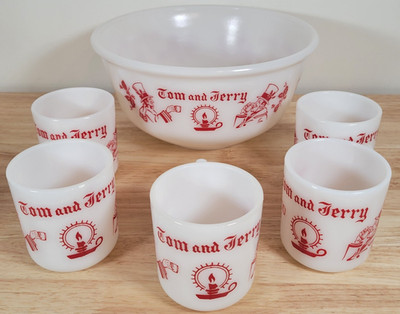 Vintage Hazel Atlas Tom And Jerry Milk Glass Egg Nog Set Bowl 5 Cups White Red