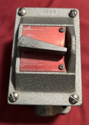 Eaton Crouse-Hinds series EDS/EFD explosion-proof snap switch control station