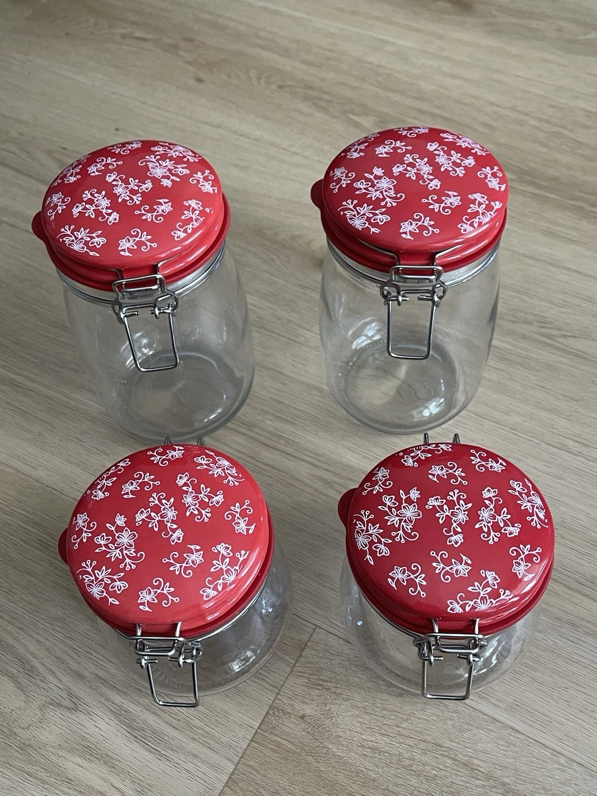 K44519 Temp-tations Red Floral Lace Glass Canisters W Ceramic Lid Set of 4