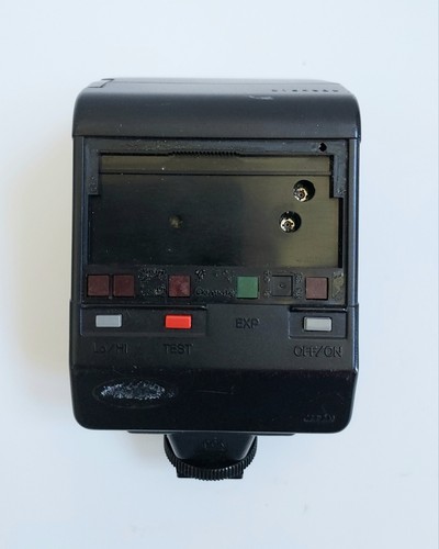 Vintage Minolta Maxxum 7000 AF, 50mm 70-210mm Lens Flash Case Manuals Filter - Picture 5 of 15