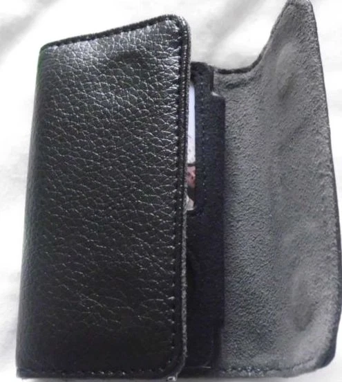 Gear4 Black Genuine Leather Case For iPod Nano 4th Gen 8GB  16GB   - Image 3 of 3