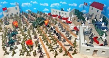 WWII Russian Campaign Playset - 54mm Plastic Toy Soldiers - 284 pieces 