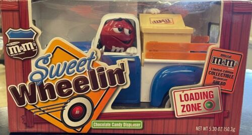 M&M's "Red's Garage: Sweet Wheelin" Truck w/ Box CHOCOLATE CANDY DISPENSER - EX
