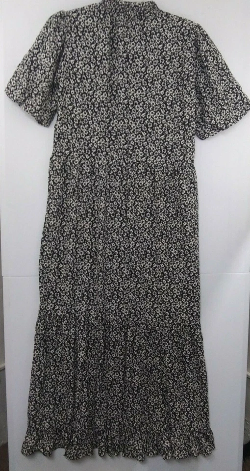Miss Selfridge US sz 8 Black Floral Short Sleeve Mock Neck Tiered Maxi Dress NWT - Image 4 of 4