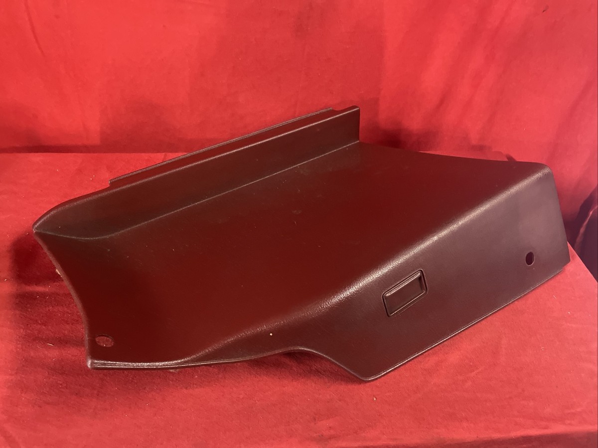 MINTT 1984-89 Nissan 300ZX Z31 Rear RIGHT Trunk Spare Tire Cover