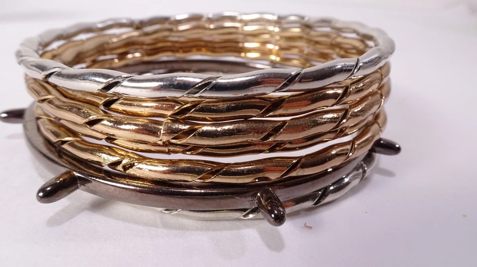 Juego de 7 brazaletes Anthropologie para mujer mezclados de metal tricolor nuevos sin etiquetas 48 Foto 2 de 3