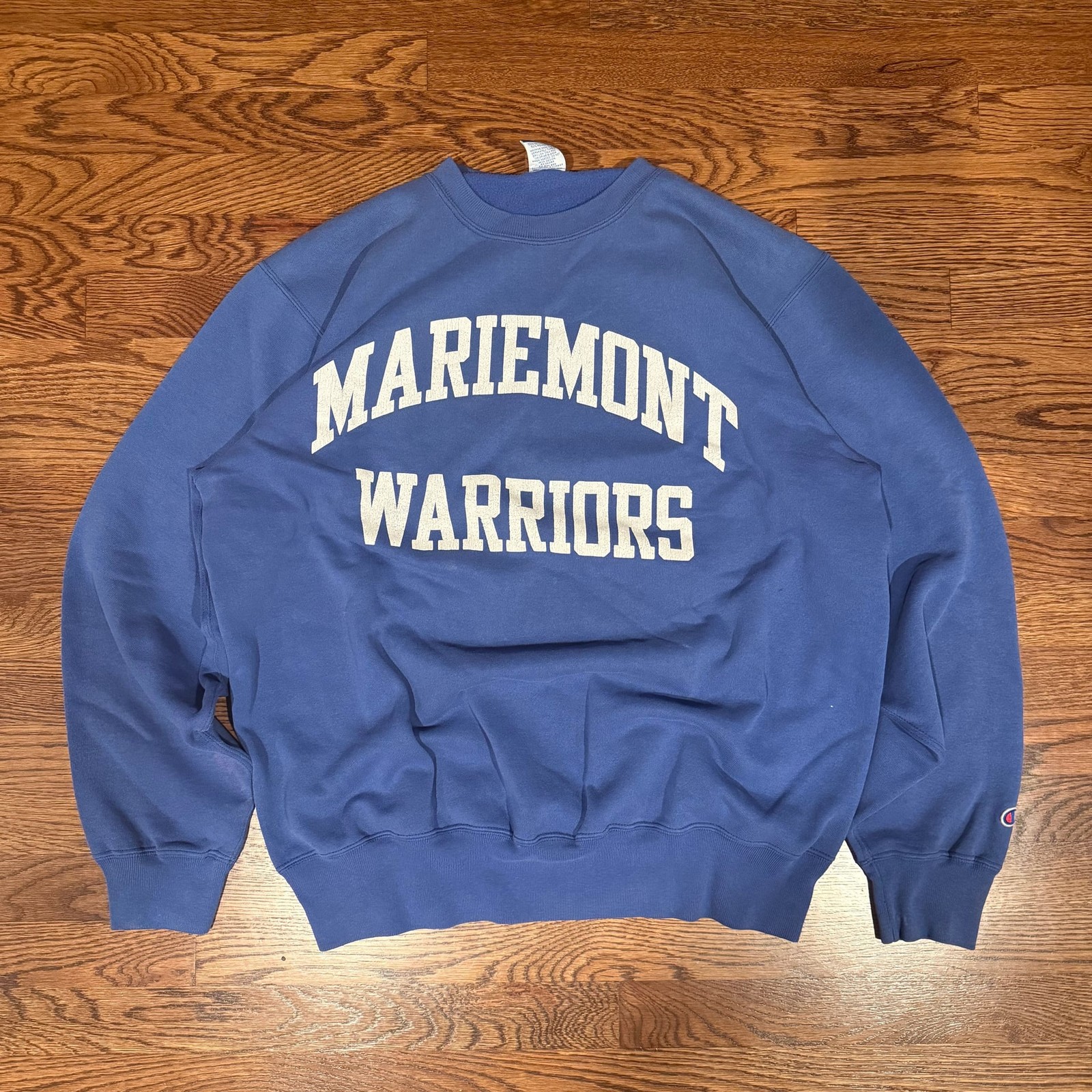 Vintage 90s Champion Mariemont Athletics Reverse Weave Sweatshirt