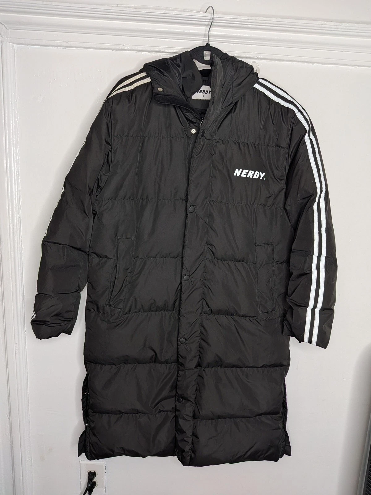 NERDY Coat Mens Small Black Long Puffer Jacket Hooded Logo Stripes Winter