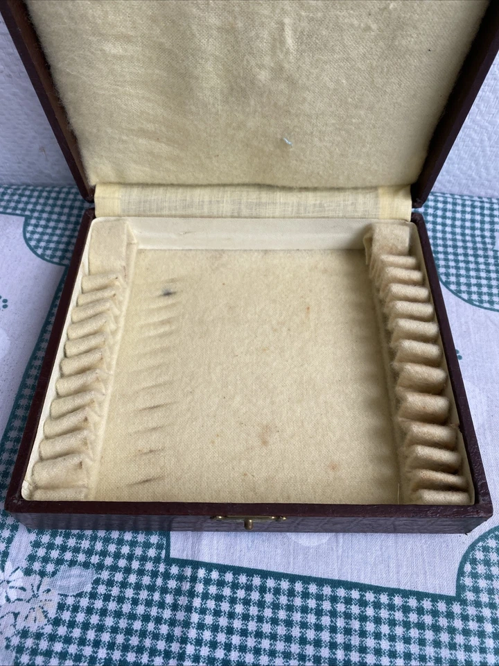 Ancienne Boîte Rangement Couvert 12 Pièces Occasion - Photo 4/4