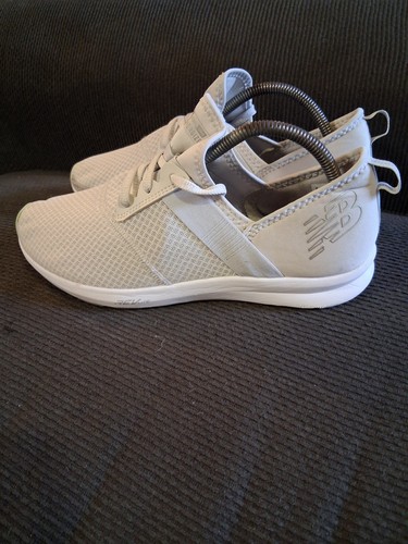 New Balance Damen FuelCore Nergize V1 WXNRGSM1 grau Laufschuhe Turnschuhe 11B