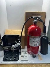 Kidde 466181 6.87" 10 Lb Class BC Carbon Dioxide Fire Extinguisher With Bracket
