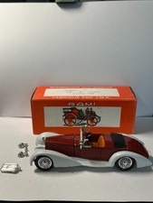 Rami Jmk - 1932 Delage Torpedo Roadster - 143 With Box. Broken Headlight Rami Jmk - 1932 Delage Torpedo Roadster - 143 With Box. Broken Headlight