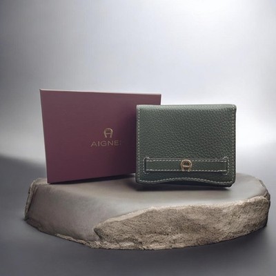 AIGNER  FARAH  Geldbörse, Rindsleder, für Damen in Hunter Green (UVP: 199 )