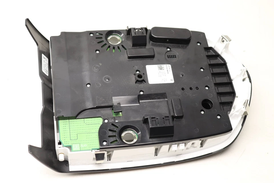 14-16 PORSCHE PANAMERA - Front Overhead Console / DOME Light / Switch Assembly - Image 3 of 4