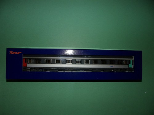 * ROCO voiture voyageurs 1ière/2ième classe CORAIL 45746 NEUF et RARE (n°1bis) | Condition: Neuf