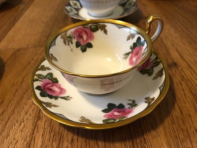 Aynsley 1910s Art Deco Hand Painted Roses Heavy Gold Tea Cup Set Vintage Antique