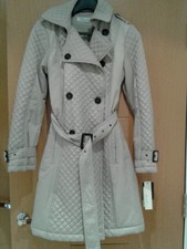 Kenneth Cole Designer Beige/gold Belted 3/4 Lightly Padded Jacket . Bnwt .xs