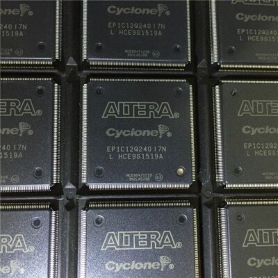 EP1C12Q240I7N QFP-240 FPGA Cyclone Family 12060 Cells 320.1MHz 130nm Technology
