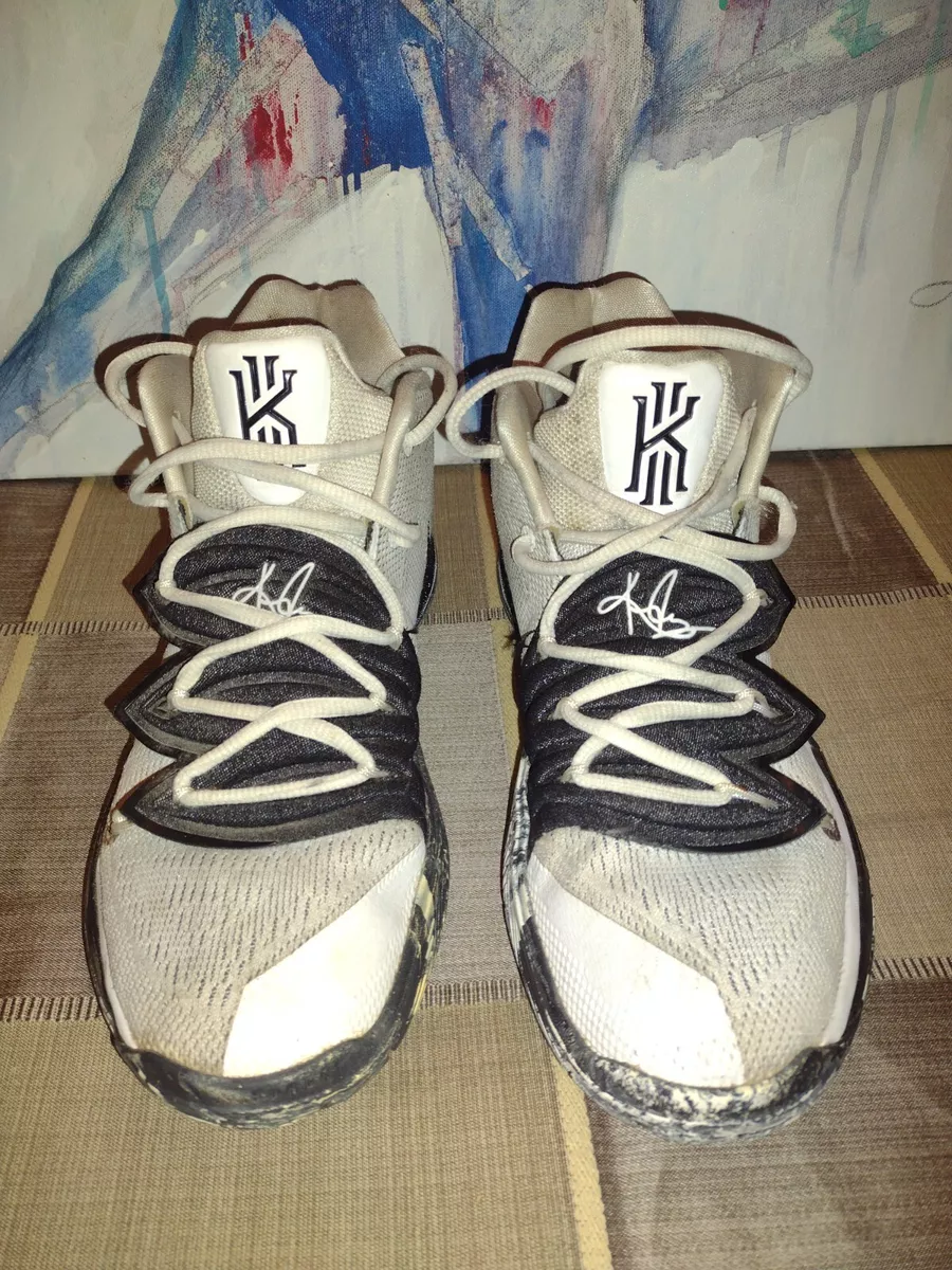 Nike Shoes Mens 8.5 Kyrie Irving 5 Air Zoom Turbo Basketball Sneakers AO2918 100